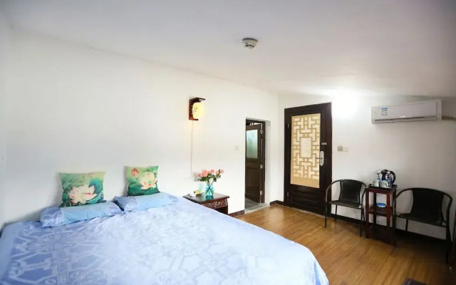 West street No.8 Inn