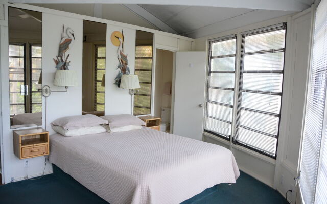 Topsider Resort