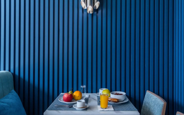 Zurin Charm Hotel