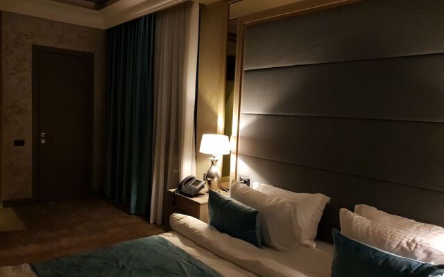 Home Boutique Hotel