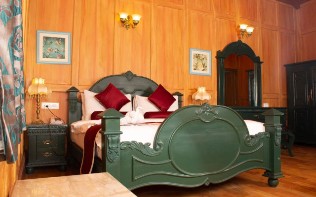 Vinnca West Downs Heritage Resort, Ooty