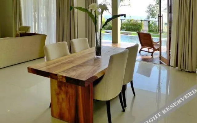 Villa Pantai Senggigi