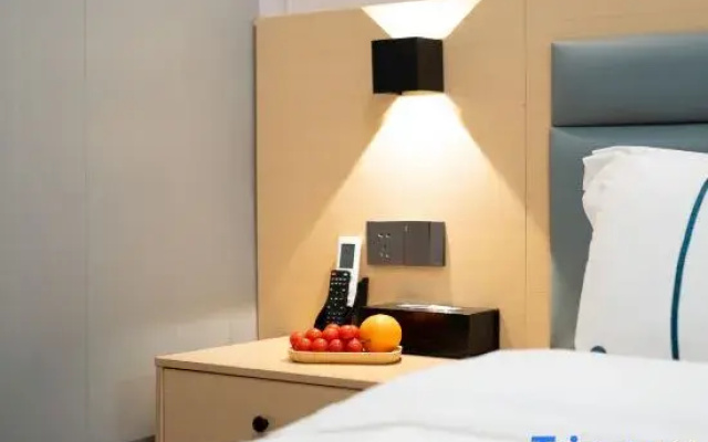 Guangzhou Yimi Light Enjoy Apartment