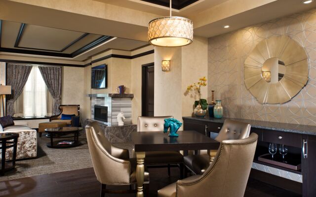 Saratoga Casino Hotel