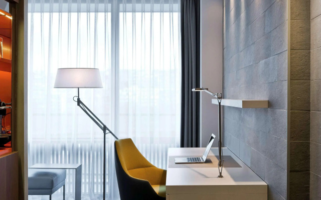 Pullman Paris Tour Eiffel Hotel