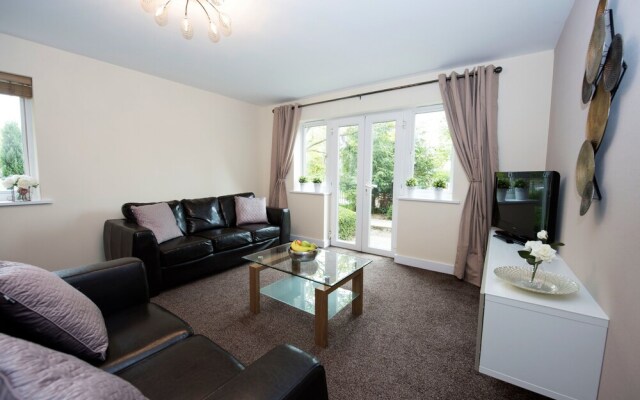 Elmcroft Court Serviced Apartments