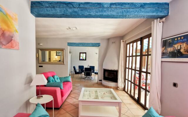 The Lodge - Desert Springs