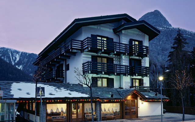 Hotel Les Jumeaux Courmayeur