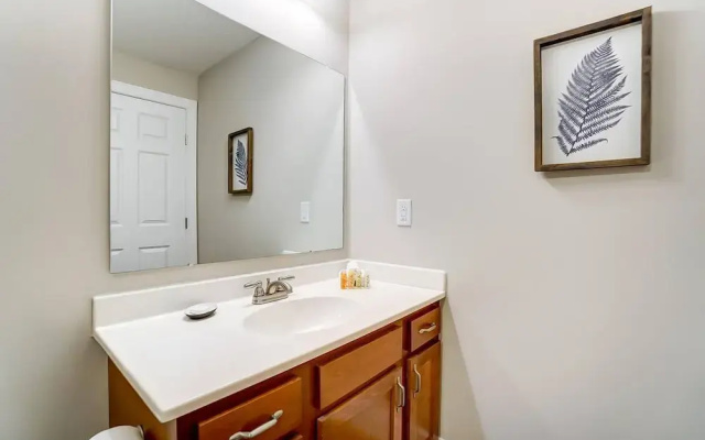 Polaris Luxury 2BR WFH Ready Pet Friendly