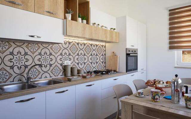 Villa Shamsi, heated pool and beach at 70 mt-Villa shamsi