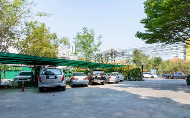 The Palm Hotel