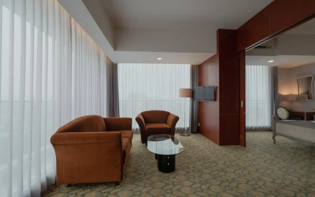 Hotel Santika Jemursari
