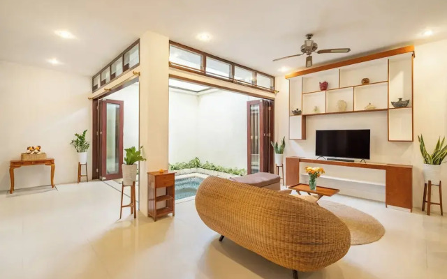 The Seven Residence