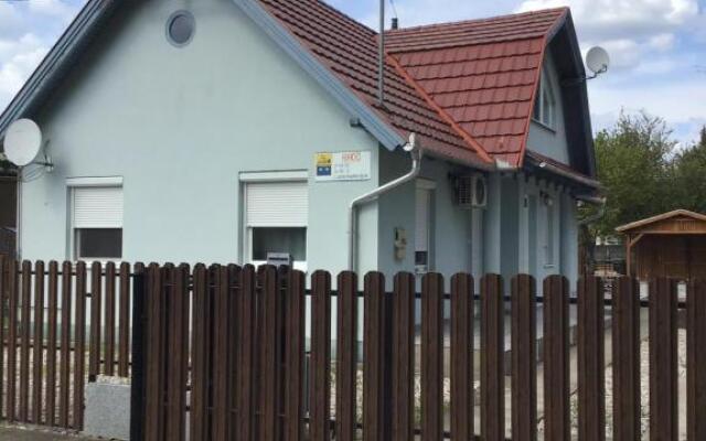 4 Lurkó Apartman Új