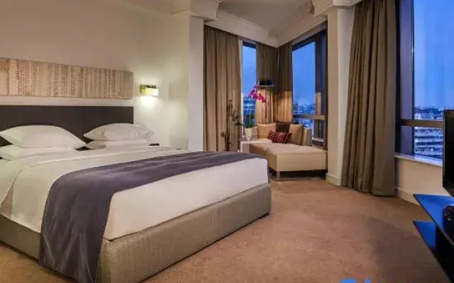 Haiyun Business Hotel (Foshan Chancheng Lanshi Subway Station)