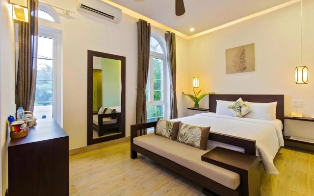 Vaia Hoi An Boutique Hotel
