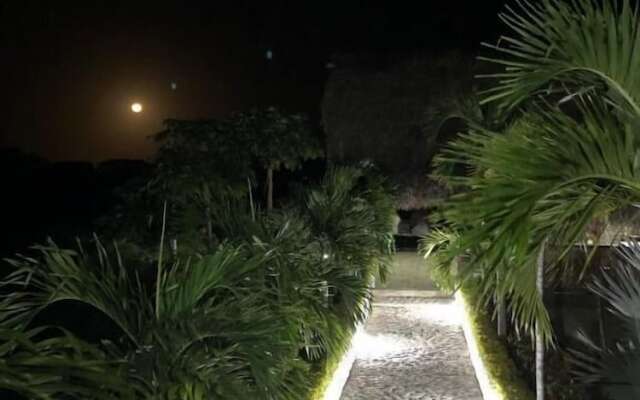 Moon Wind Tayrona Hostel by Rotamundos