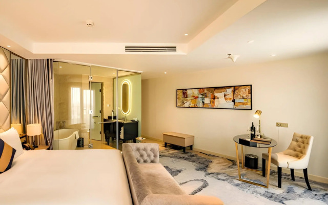 La Vela Saigon Hotel