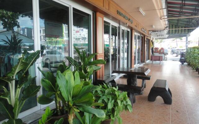 Thepparat Lodge Krabi