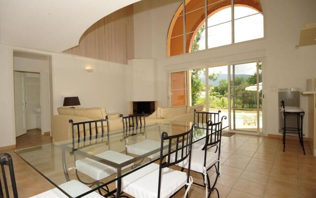 ESTIVEL - Les Villas Royal Green