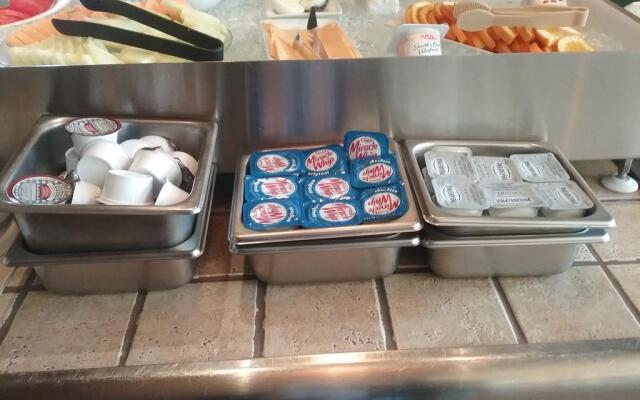 Travelodge by Wyndham Victoriaville