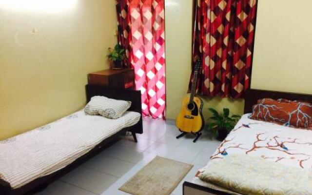 Near Airport 1Rk Shared Apartment Clean And Comfortable Stay