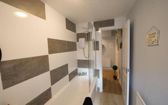 PREMIER - Crathie View Apartment