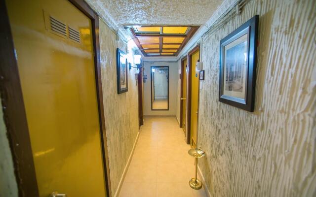 Hotel Sahara Inn