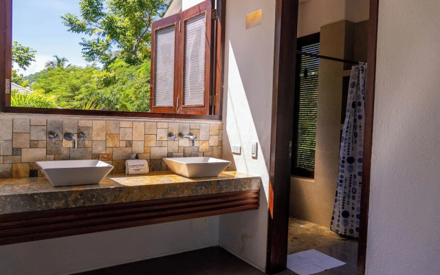 coconuco beach palomino