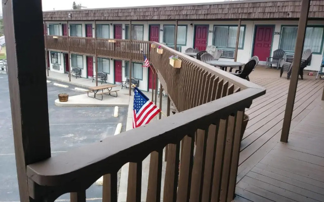 Knights Inn & Suites Sturgis