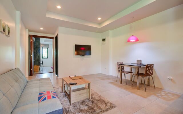 Baan Rawee Villas