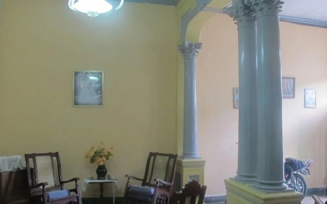 Casa Karina y Franky