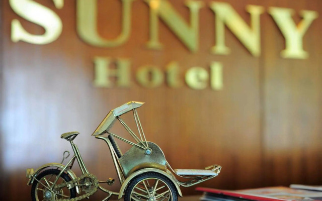 Sunny Hotel 2