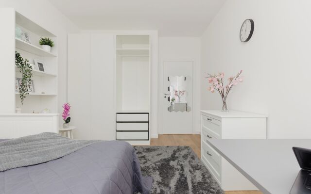 Żoliborz Artystyczny Warsaw by Renters