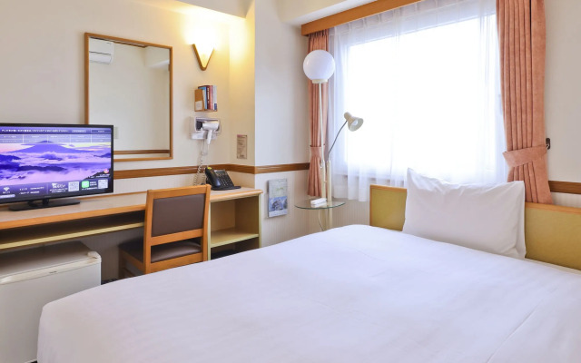 Toyoko Inn Shimonos Station Kaikyo Yume Tower Mae