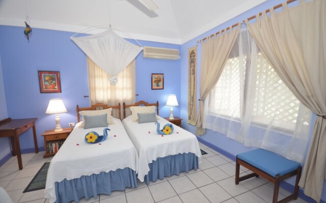 Cannon Cottage, 3BR by Jamaican Treasures
