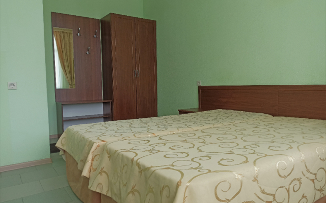 "Green" ("Грин Вардане")