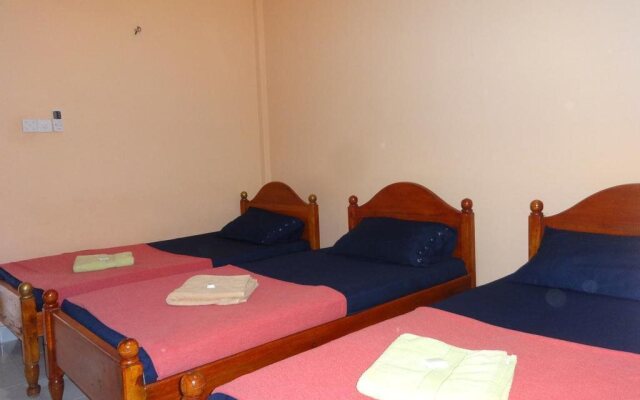 Motel Apple Five