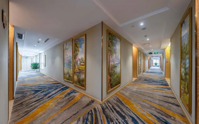 Vienna International Hotel (Chongqing Yufu Industrial Park)