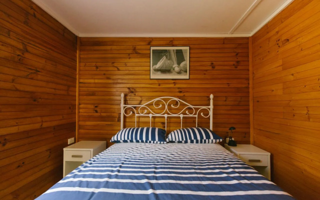 Wonboyn Cabins & Caravan Park