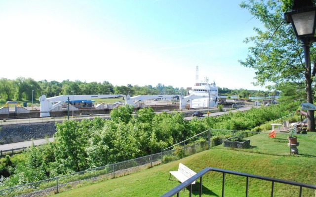 The Inn at Lock Seven