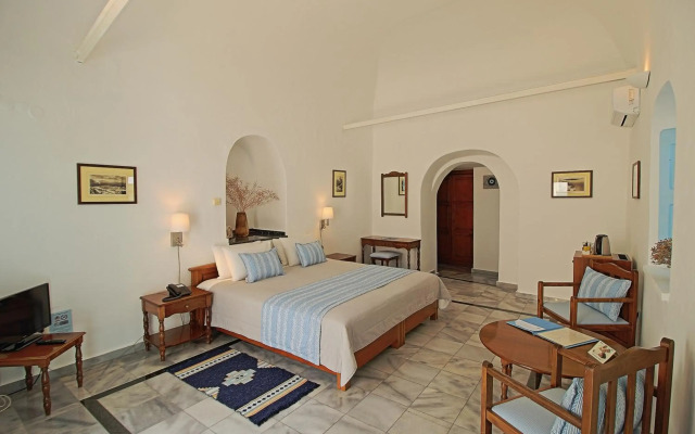 Aethrio Sunset Village Hotel