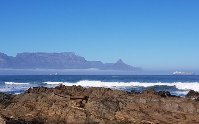 Q in Fresnaye