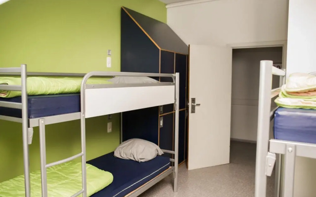 Auberge de Jeunesse de Tournai - Hostel