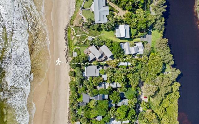 Fuller Holidays - Belongil Beach Pavilion House, 18A Childe St