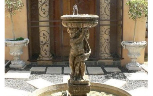 The Lemon Tree Self- Catering