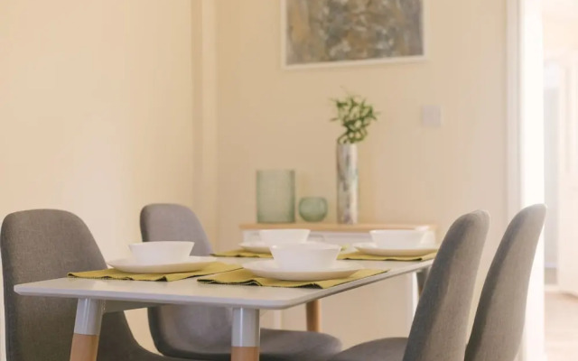 Kensington Place Newport