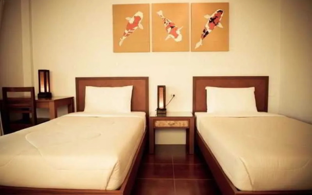 Uthai River Lake Resort