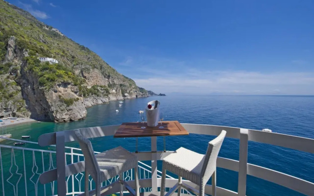 Romantic Room in Praiano