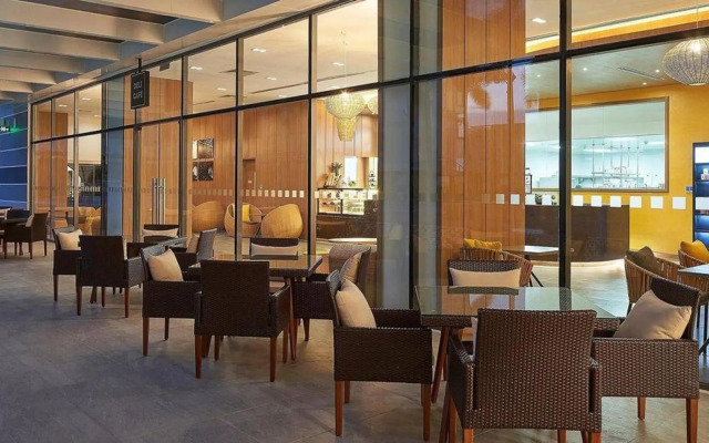 Republic Plaza Serviced Apartment